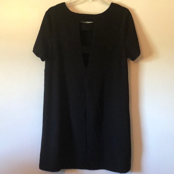 2/$20 Bobeau Black Short Sleeve Dress - Picture 4 of 8